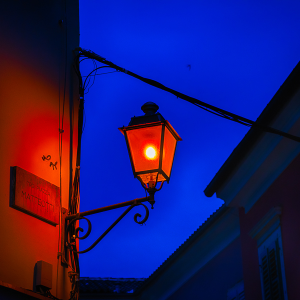 Kroatien, Croatia, Rovinj, Rovigno, Istrien, Istria, Straßenbeleuchtung, streetlight, old town, Altstadt