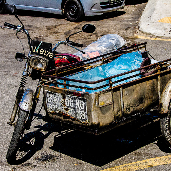 Malaysia, Kuala Lumpur, Motorcycle, Moped, Lastmoped, motocycle lorry
